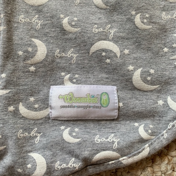Woombie swaddle - original - 5 to 13 lb; 0-3 month - Picture 3 of 4